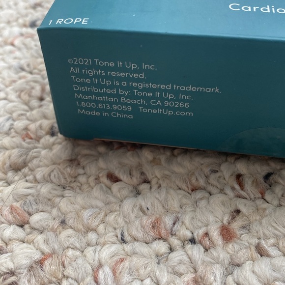 Tone it up jump rope and free fitness trial cardio and toning gym workout - Picture 3 of 7